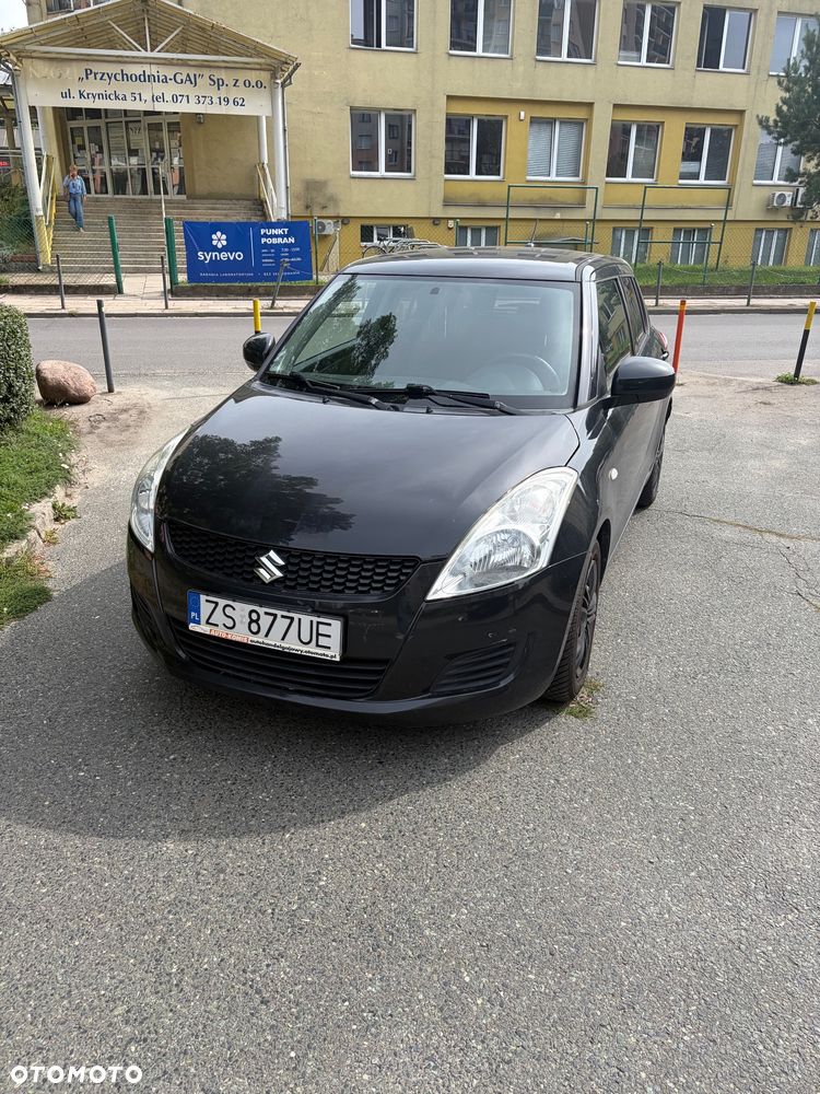 Suzuki Swift - 4