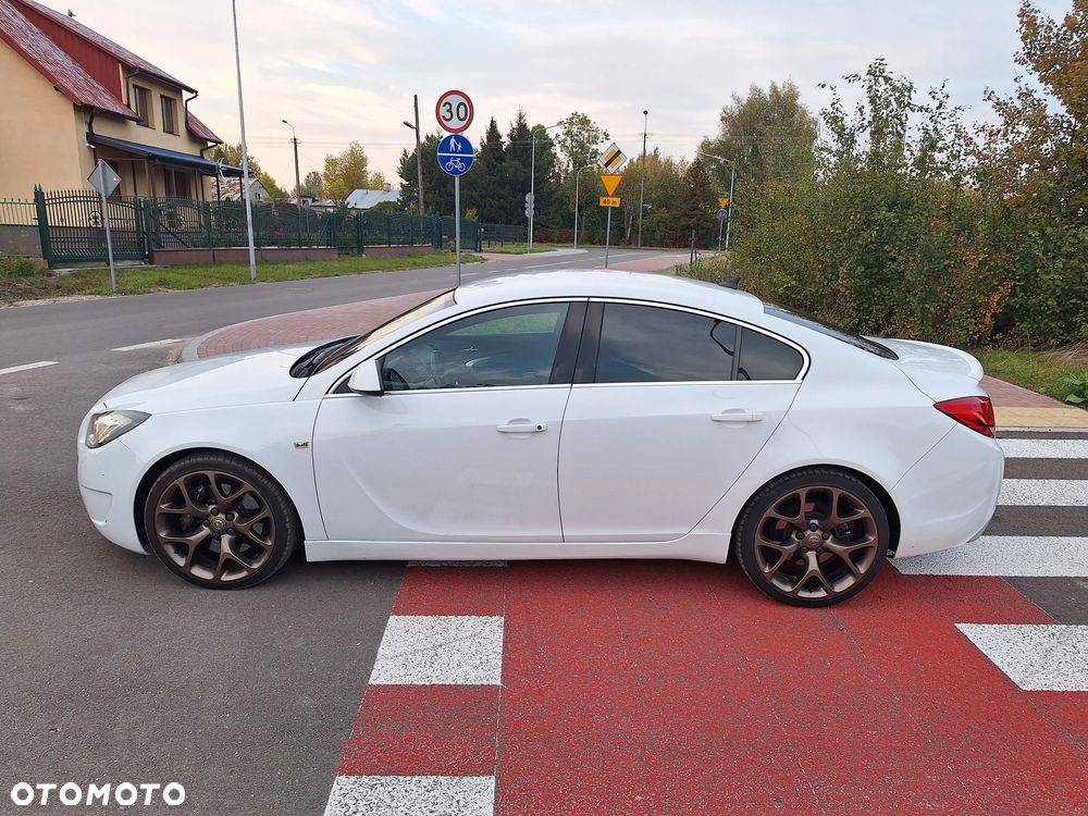 Opel Insignia - 14