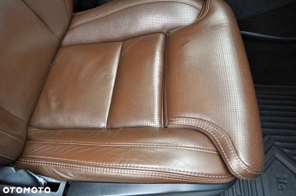 Volvo XC 60 D5 AWD Inscription - 28