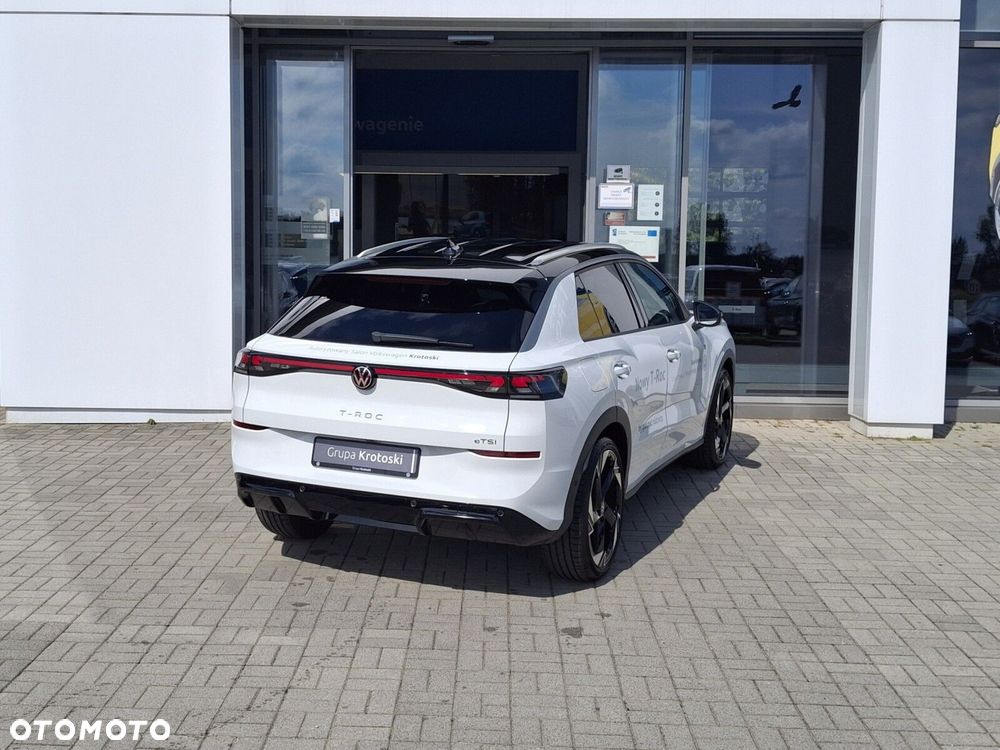 Volkswagen T-Roc 1.5 eTSI R-Line DSG - 8