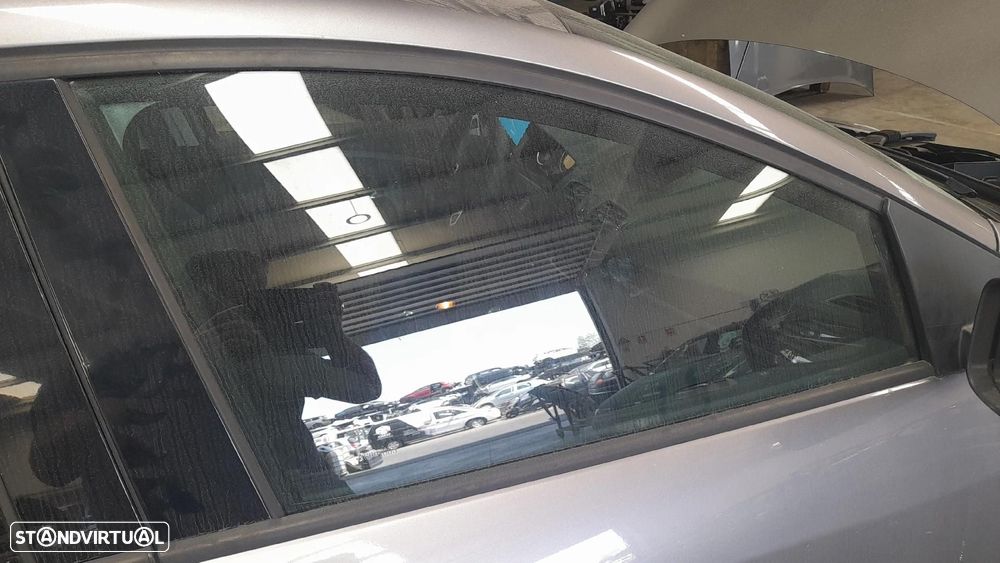 Vidro porta frente direita RENAULT Megane III Grandtour (KZ0/1) - 1