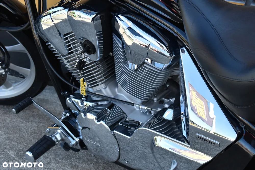 Honda VTX - 18