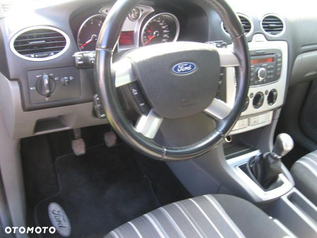Ford Focus 1.6 Gold X EU5 - 17