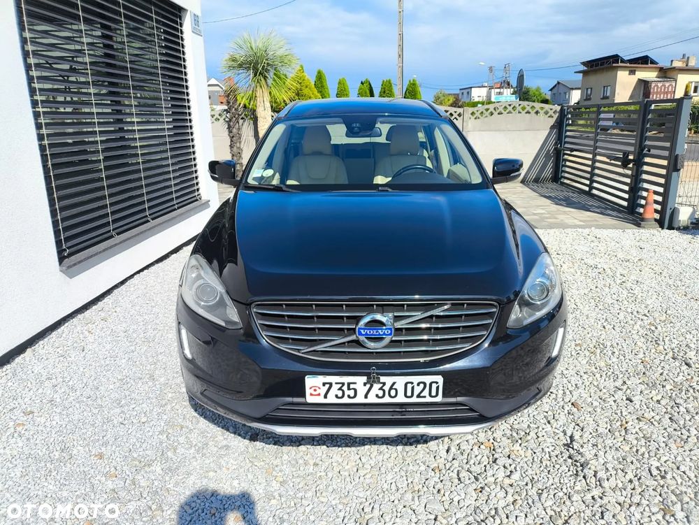 Volvo XC 60 D4 AWD Geartronic Summum - 9