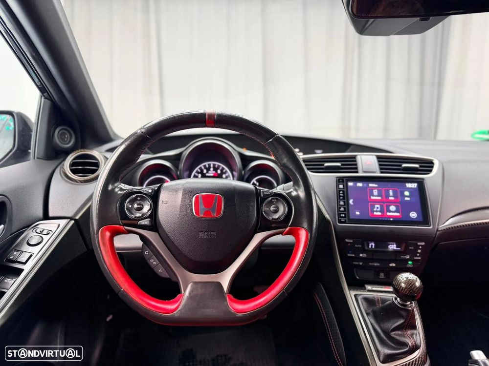 Honda Civic 2.0 VTEC Turbo Type R - 29