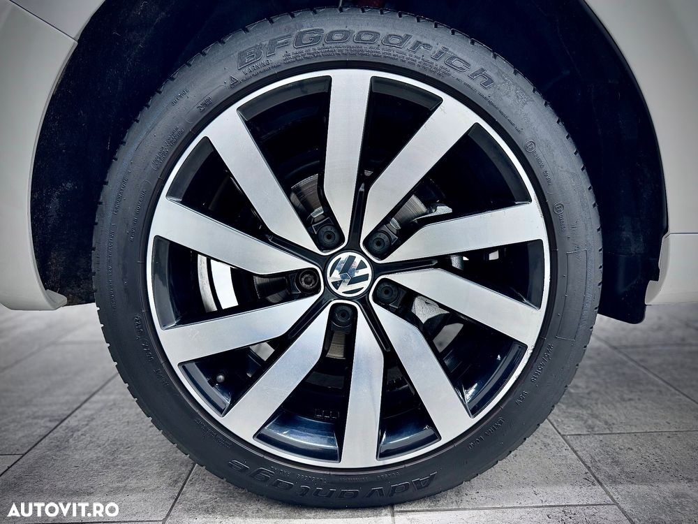 Volkswagen Sharan 2.0 TDI DSG Blue Motion Match - 23