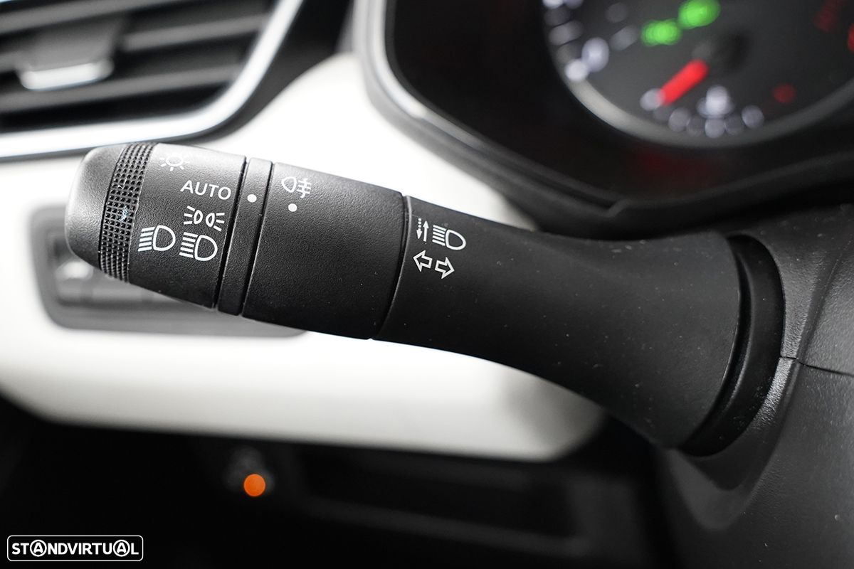 Renault Clio 1.0 TCe Intens Bi-Fuel - 17