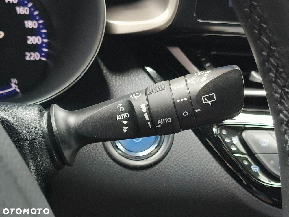 Toyota C-HR 1.8 Hybrid GPF Executive - 30