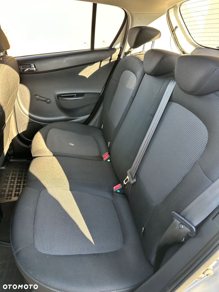 Hyundai i20 1.25 Comfort - 10