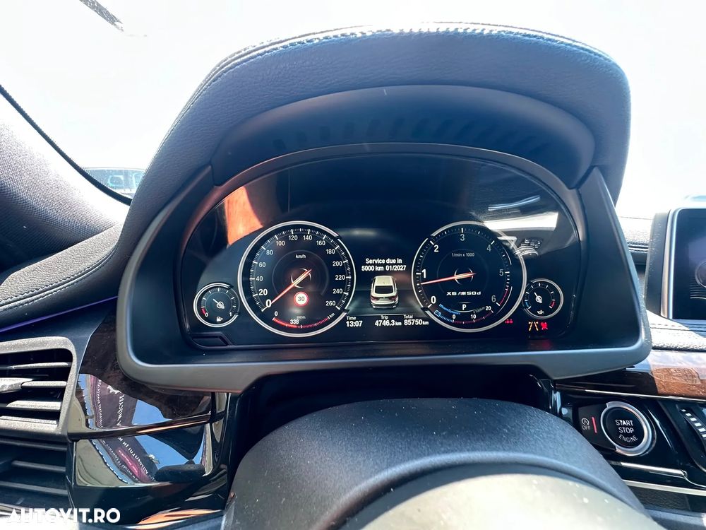 BMW X6 - 24