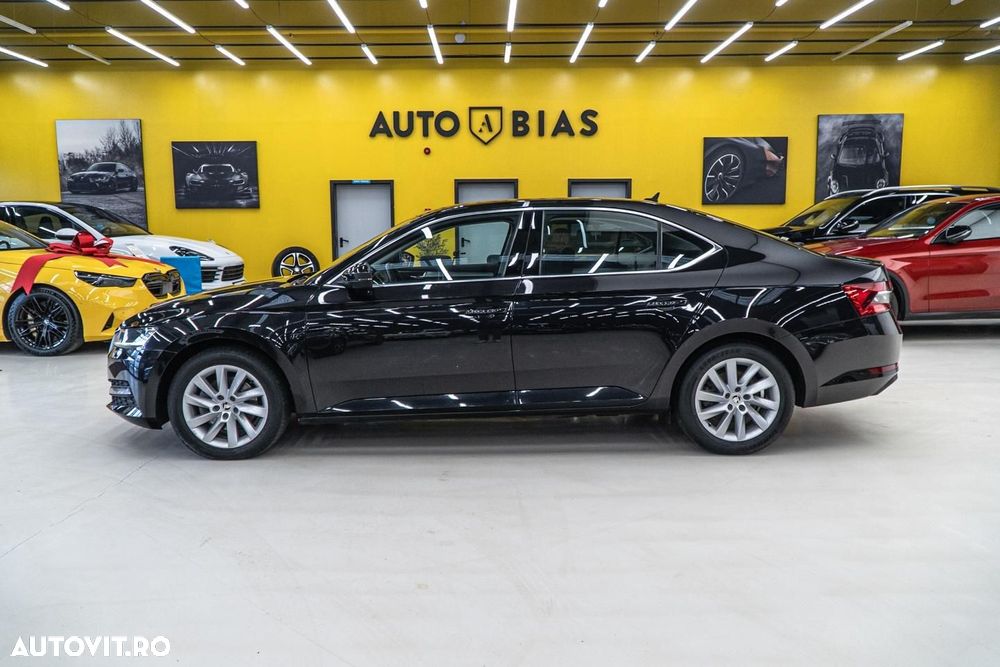 Skoda Superb 2.0 TDI DSG Style - 17