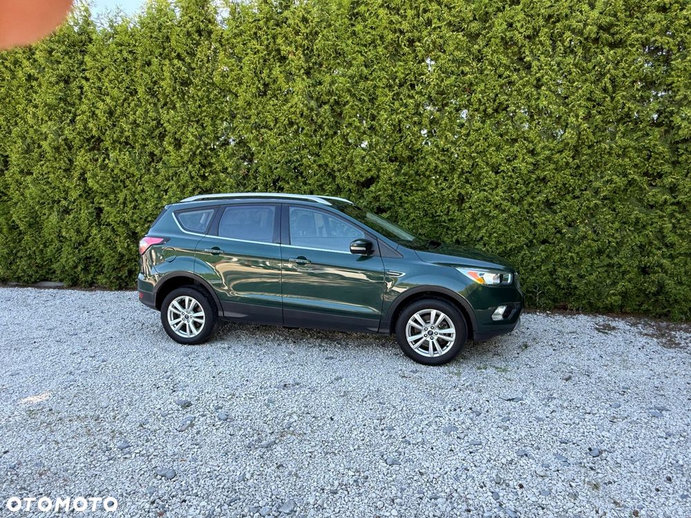 Ford Kuga - 15