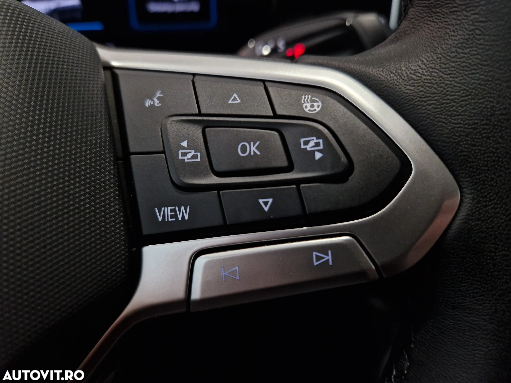 Volkswagen Passat Variant 1.5 TSI ACT OPF DSG Comfortline - 20