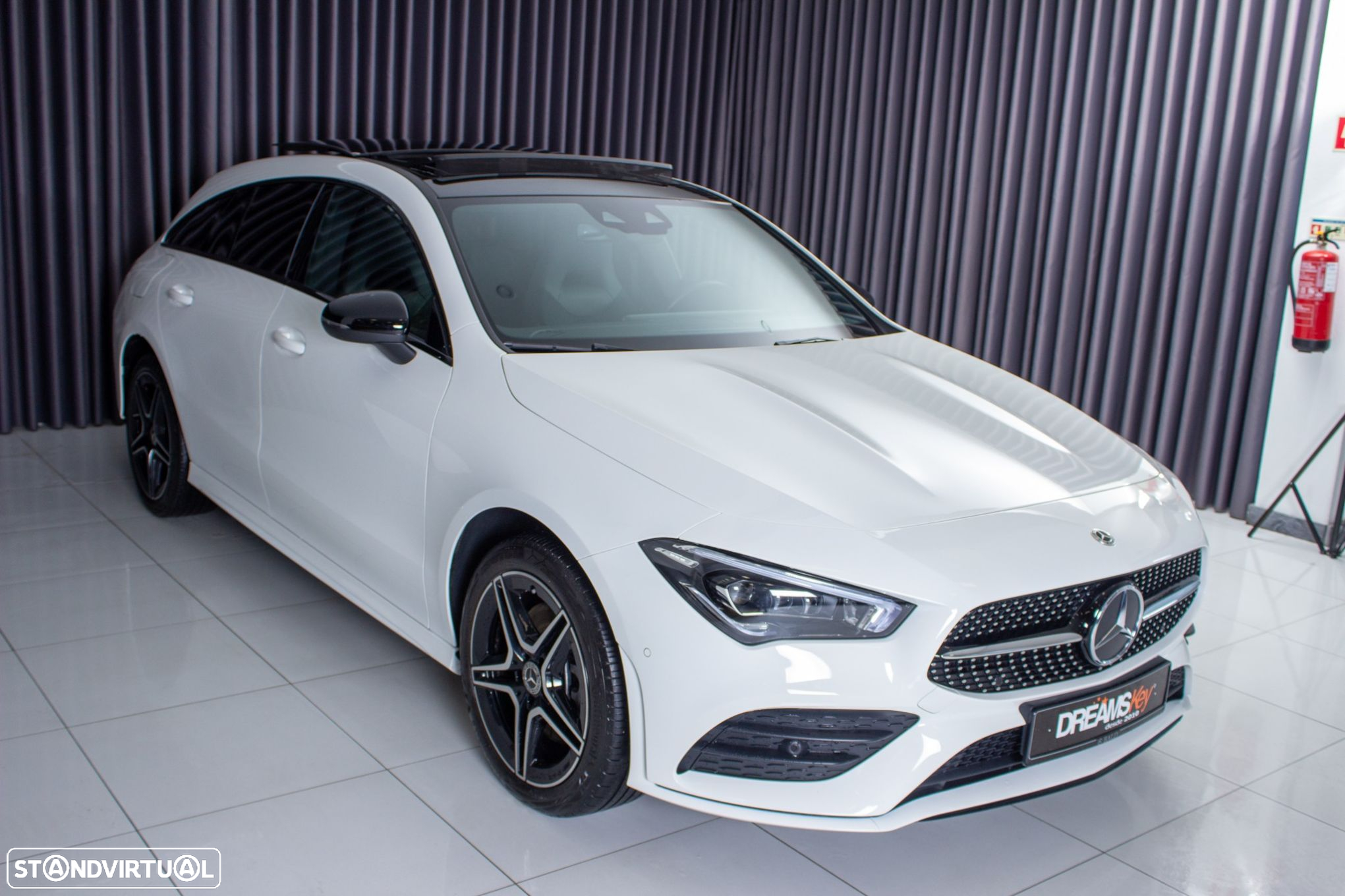Mercedes-Benz CLA 250 e Shooting Brake AMG Line - 5