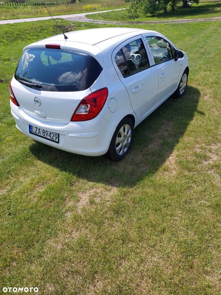Opel Corsa 1.2 16V - 4
