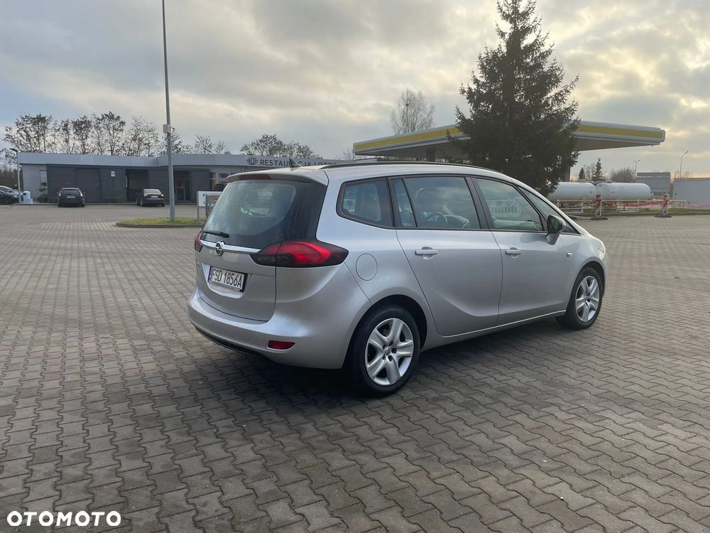 Opel Zafira Tourer 1.4 Turbo Business Edition - 5