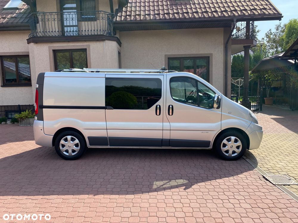 Renault Trafic 2.0 DCI 115 koni - 12