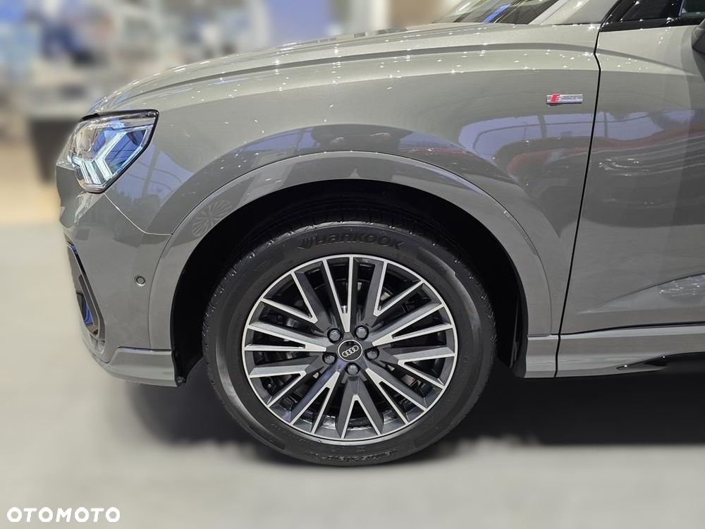 Audi Q3 Sportback - 18