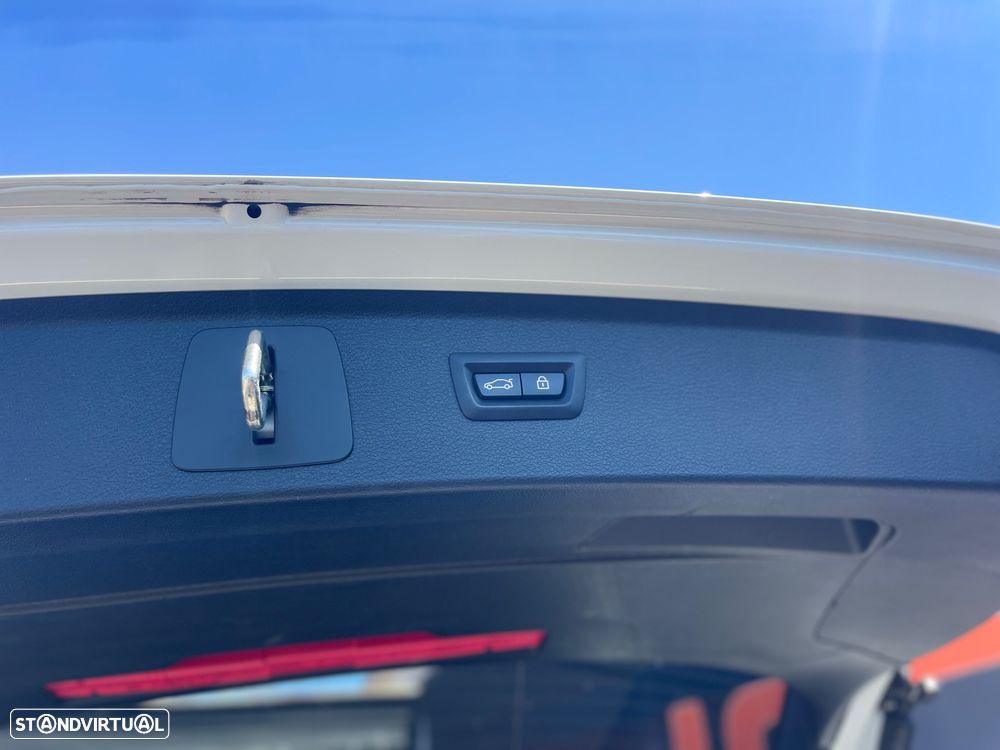 BMW 216 Active Tourer d Pack M Auto - 26