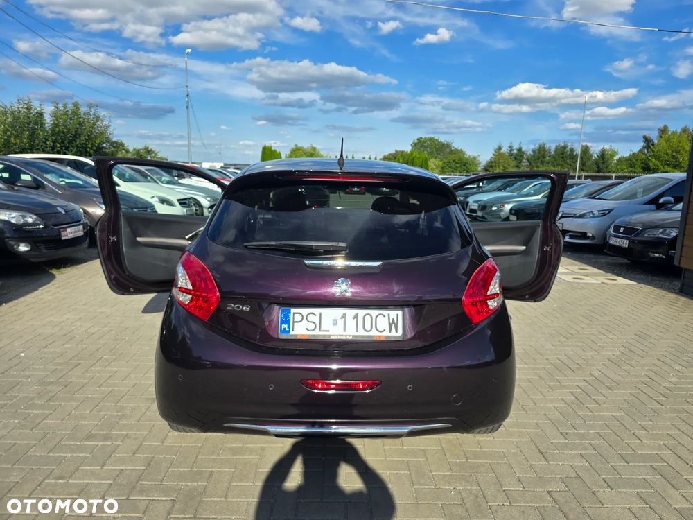 Peugeot 208 - 21