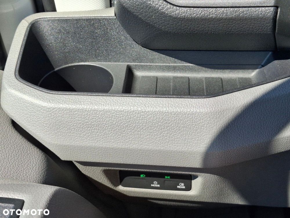 Volkswagen Crafter - 18