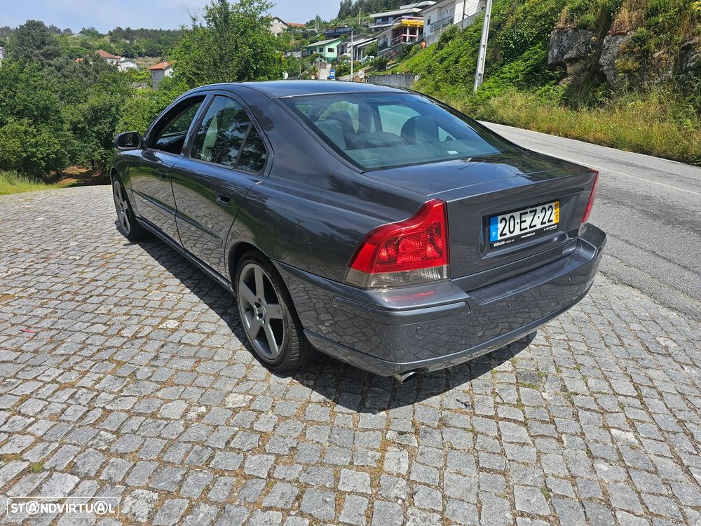 Volvo S60 2.4 D5 Nivel 1 - 3