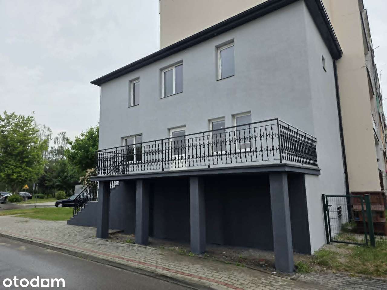 Lokal użytkowy-świeżo wyremontowany wewnątrz i na zewnątrz- 4833 netto - Pełny obrazek: 2/12