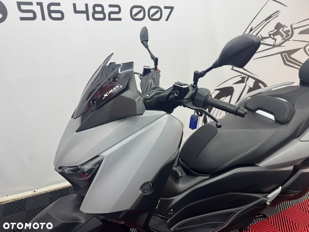 Yamaha X-max - 11