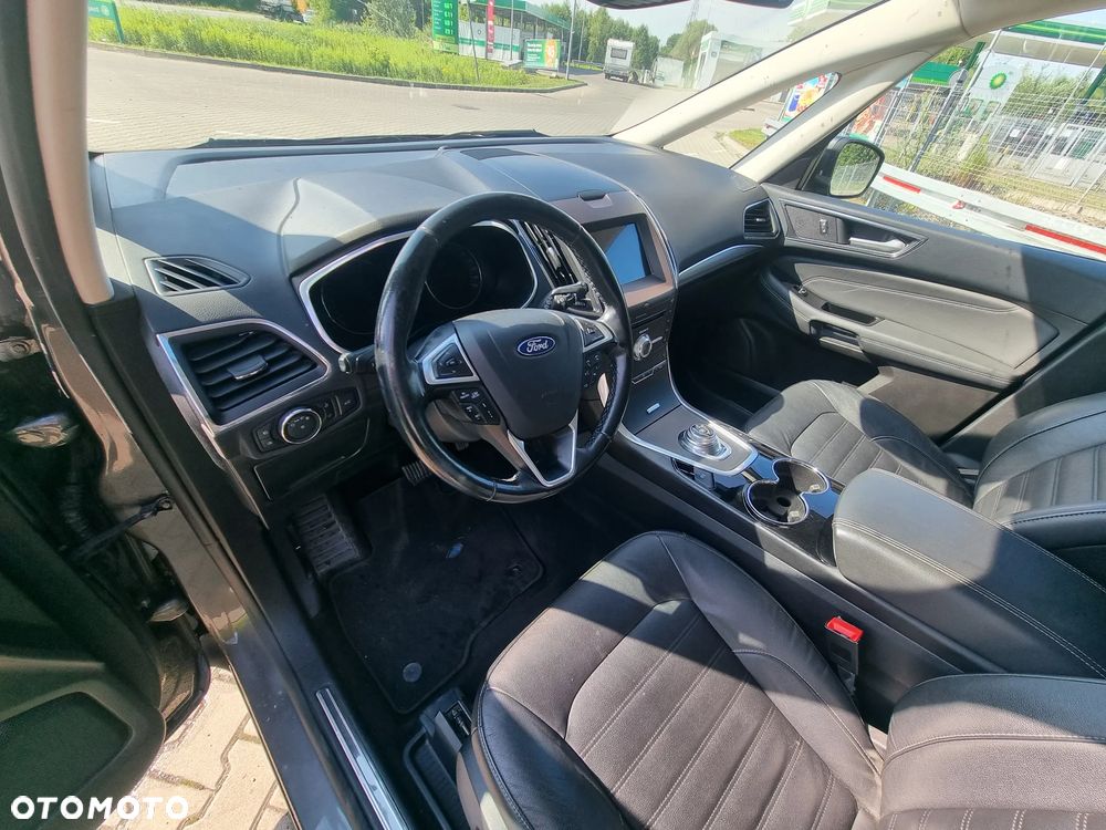 Ford Galaxy 2.0 EcoBlue Titanium - 27