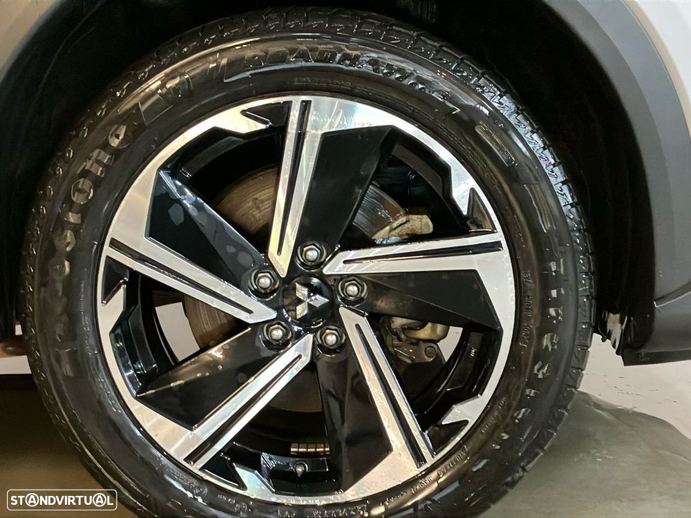 Mitsubishi Eclipse Cross - 19