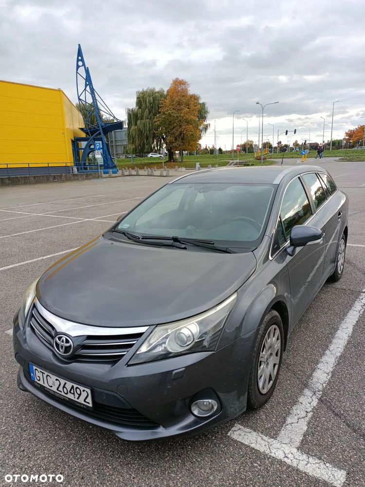 Toyota Avensis 1.8 Sol - 3