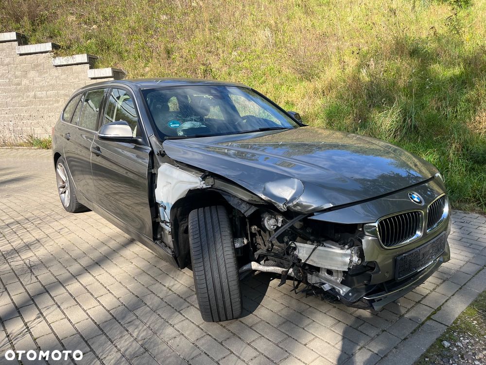 BMW Seria 3 325d Sport Line - 22