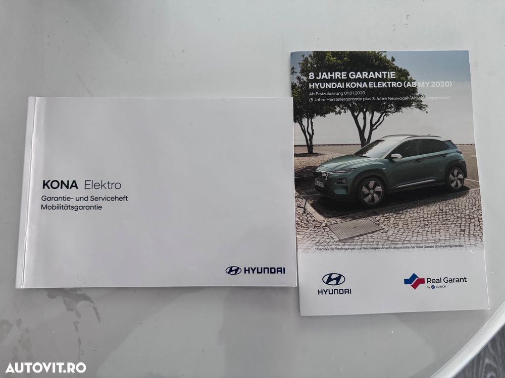 Hyundai KONA Select - 10