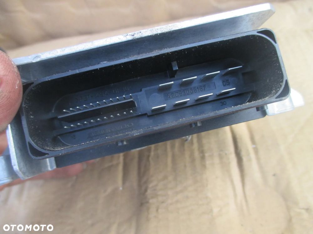 Sterownik moduł hamulca ręcznego Passat b6 3c0907801b 15658301-B - 4