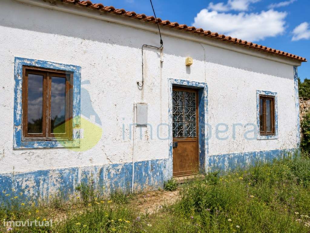 Moradia para remodelar em Mouricão S.Bartolomeu de Messines - Grande imagem: 3/12