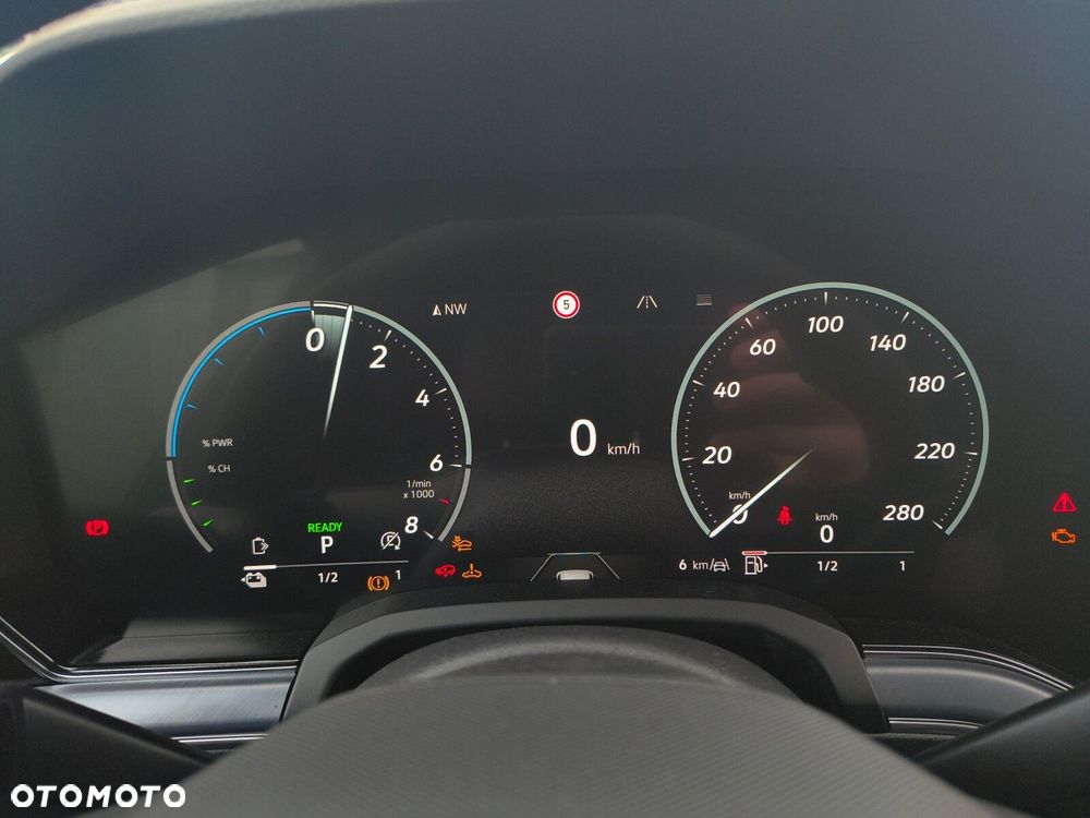Volkswagen Touareg - 17