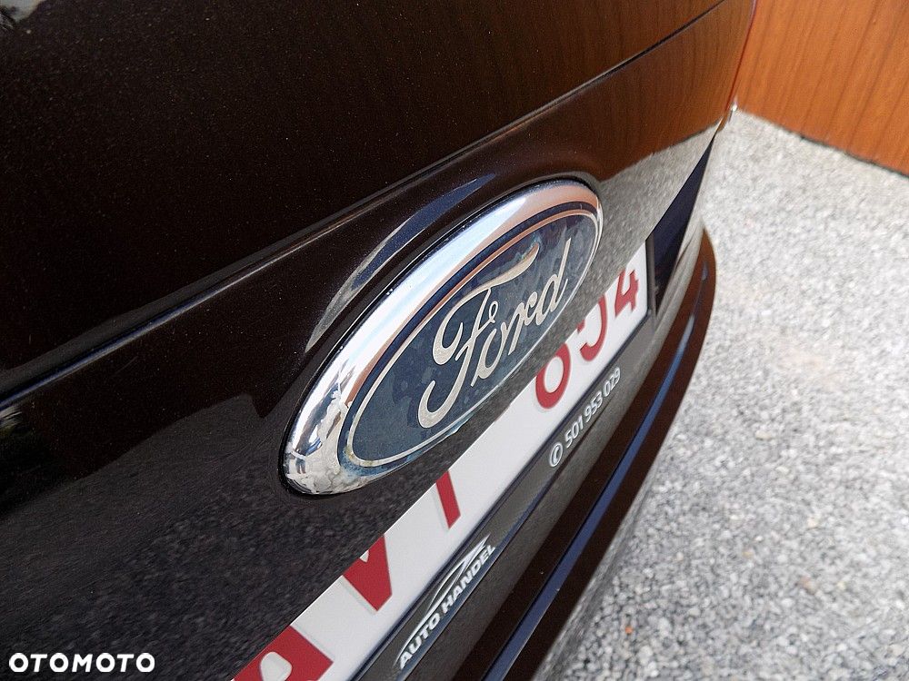 Ford Mondeo 2.0 TDCi Ghia - 26