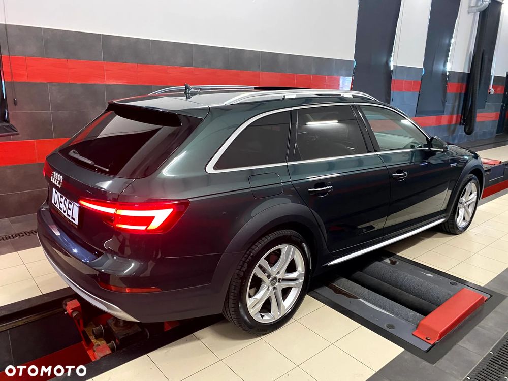Audi A4 Allroad - 11