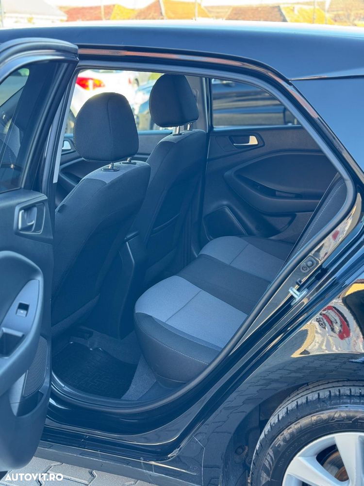 Hyundai i20 1.2 Comfort - 15