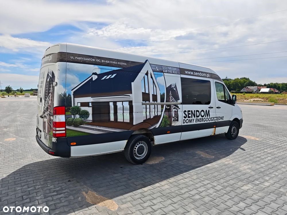 Mercedes-Benz Sprinter - 5