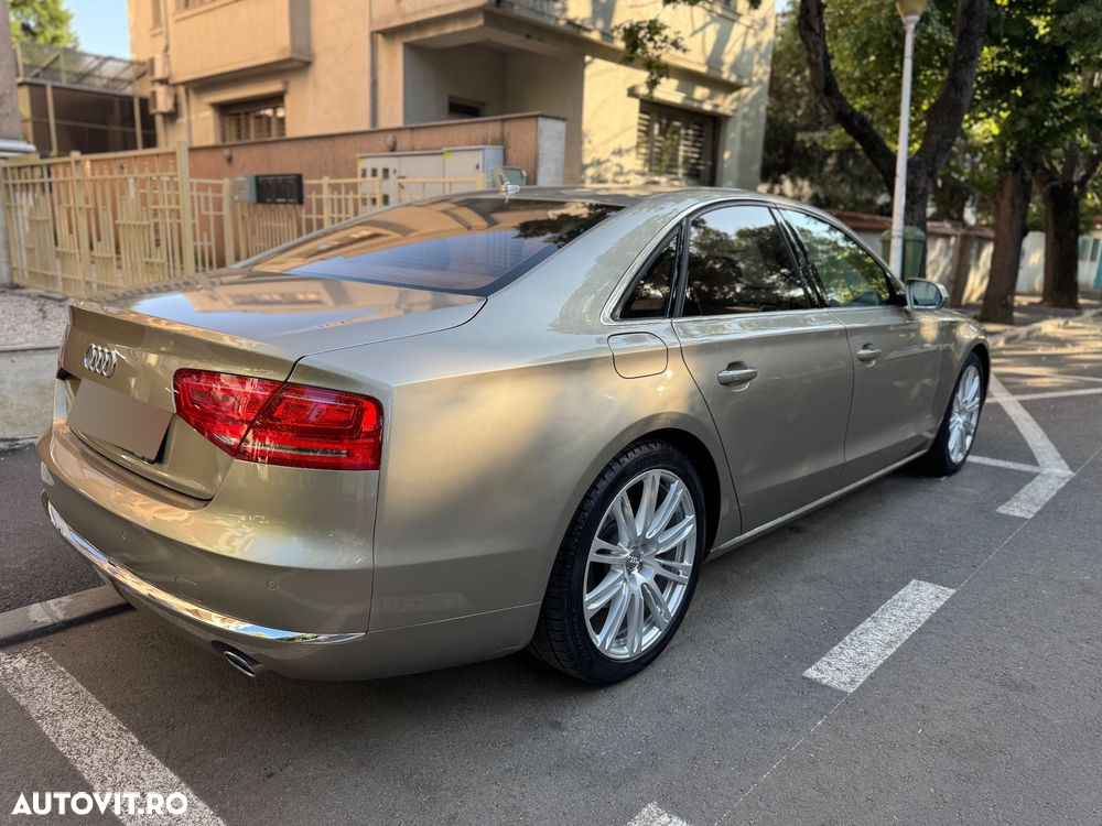 Audi A8 - 3