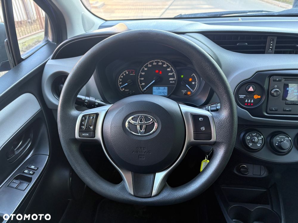 Toyota Yaris 1.0 Active - 12