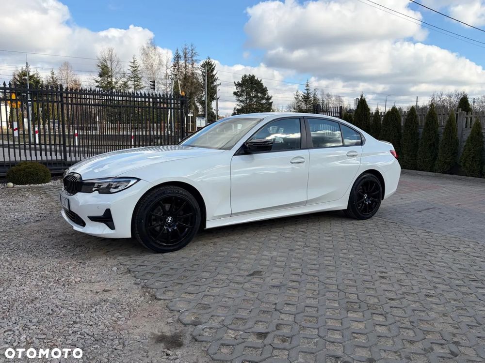 BMW Seria 3 318d Business Edition - 12