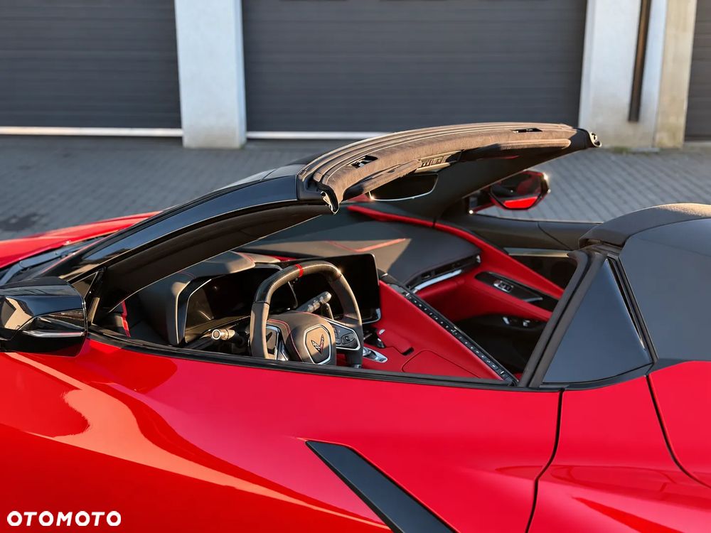 Chevrolet Corvette - 8