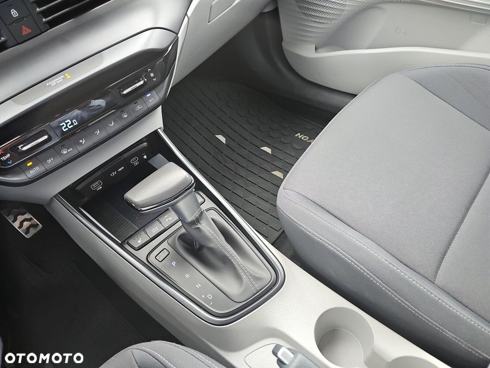Hyundai Bayon 1.0 T-GDI Executive DCT - 22