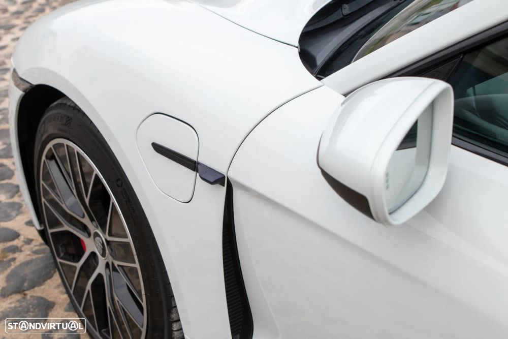 Porsche Taycan 4S Bateria Performance Plus - 19