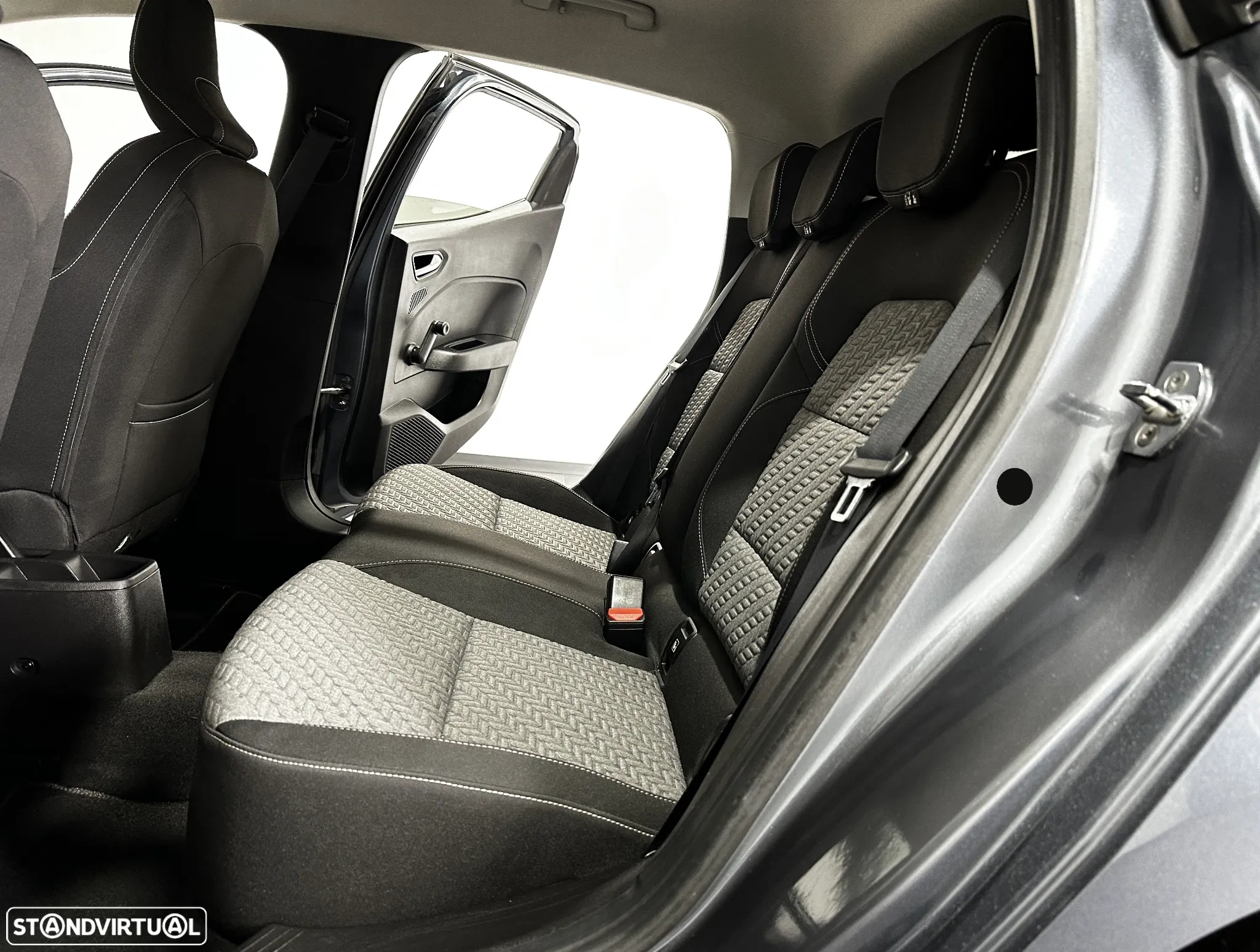 Renault Clio 1.0 TCe Intens - 42