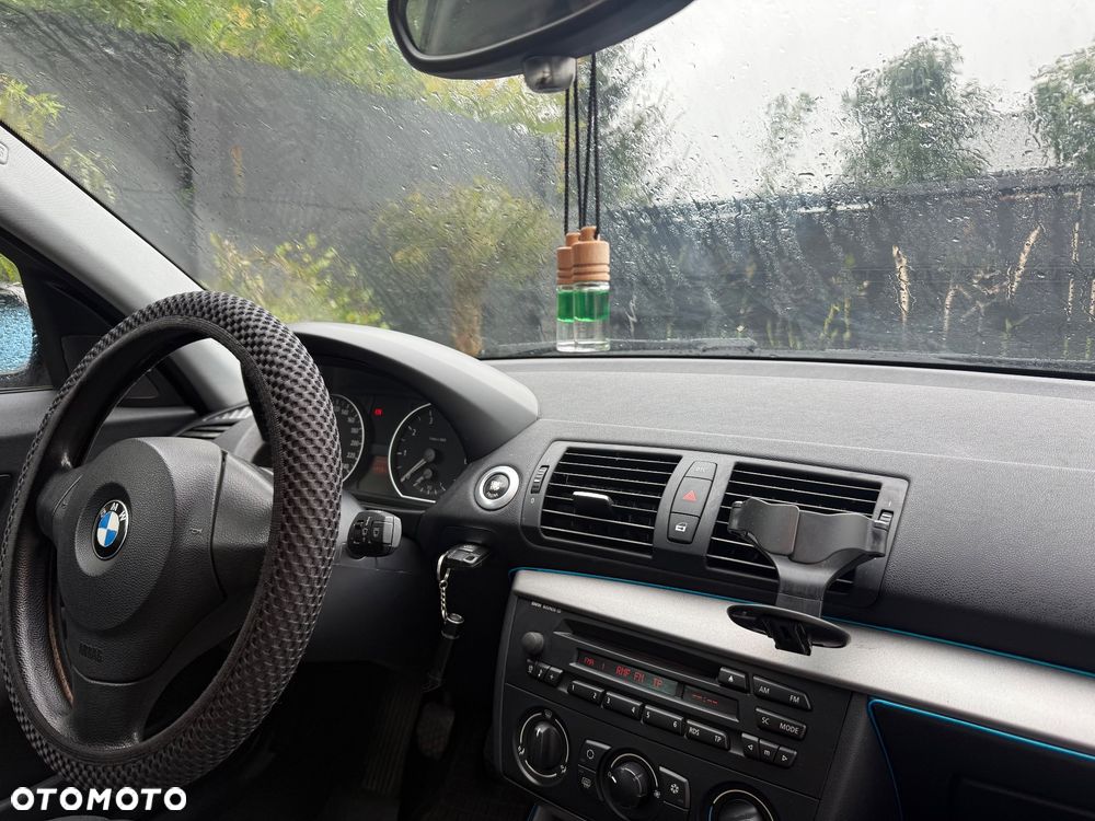 BMW Seria 1 116i - 5
