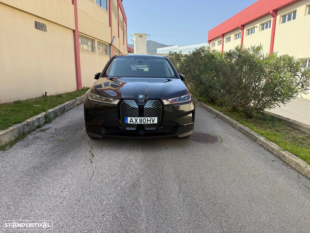 BMW iX xDrive 40 - 3