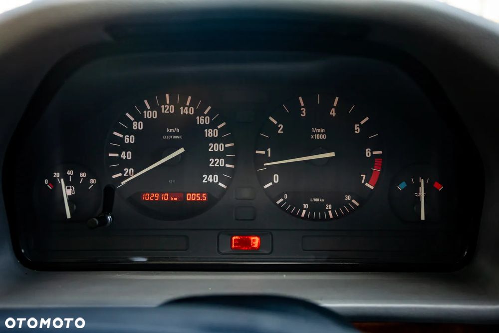 BMW Seria 5 - 26